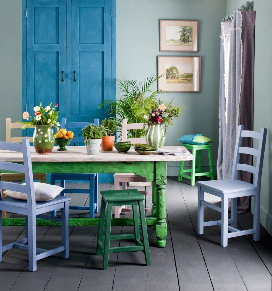 Beautiful Painted Tables That You'll Love