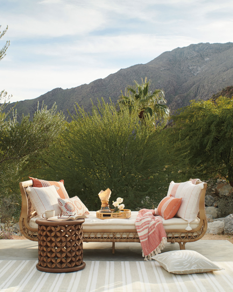 Capistrano Daybed - Light Dune